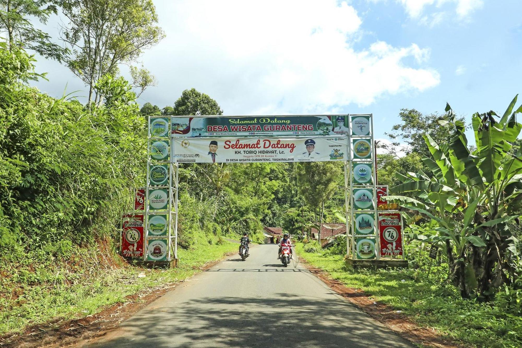 Oyo Homes 90956 Desa Wisata Guranteng Pendjalu Экстерьер фото